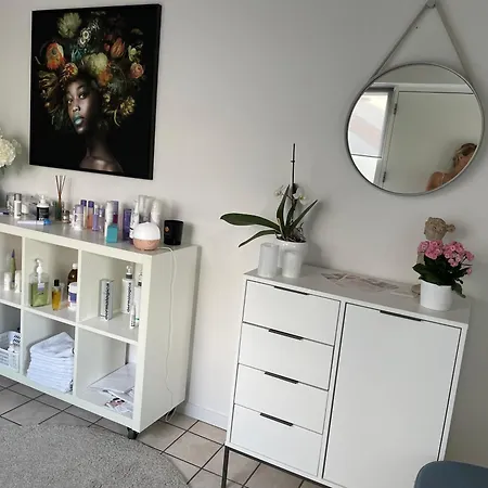 Velindrettet Raekkehus Med Fantastisk Udsigt *